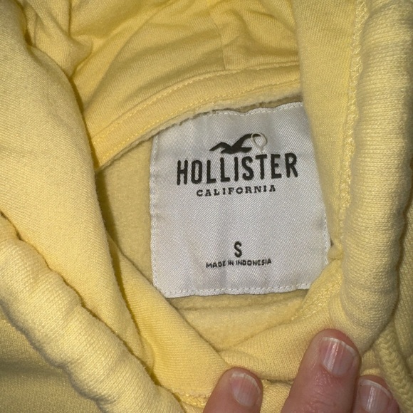 Hollister California Yosemite Cropped Hoodie Small Yellow Graphic Sweatshirt - Picture 2 of 6